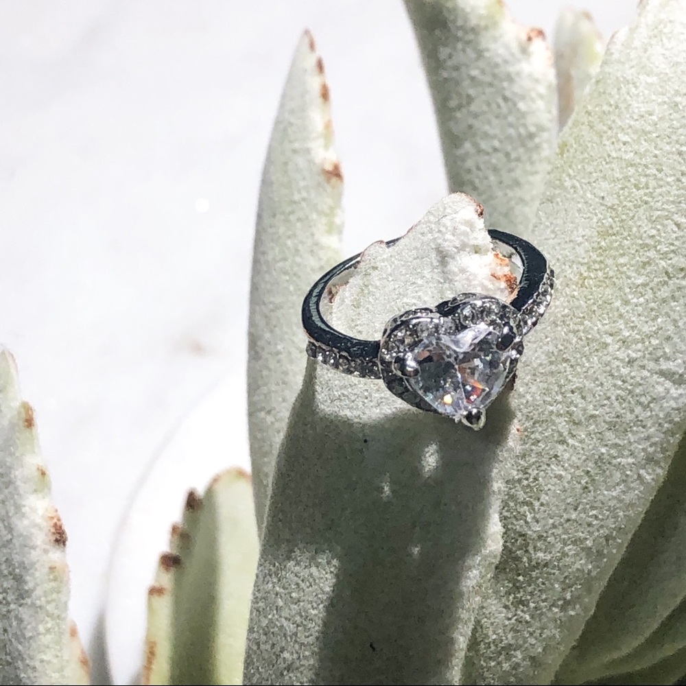 JUST IN✨A Heart Shaped Ring 💍❤️